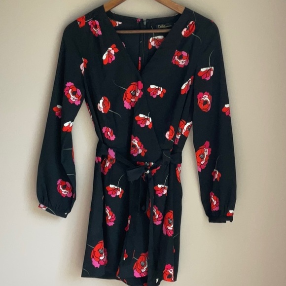 Dalia Pants - Dalia Floral Long Sleeve Romper Size 4